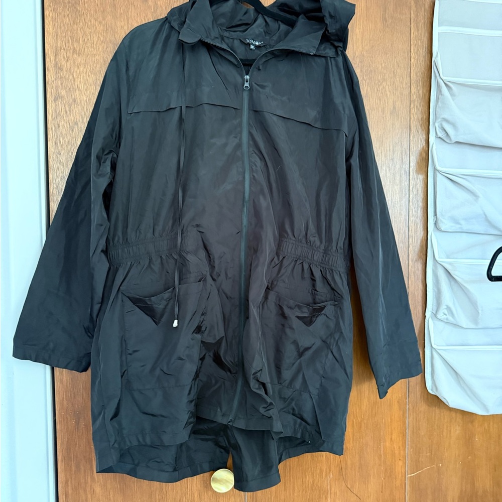 Women's Black Hooded Jacket/Windbreaker